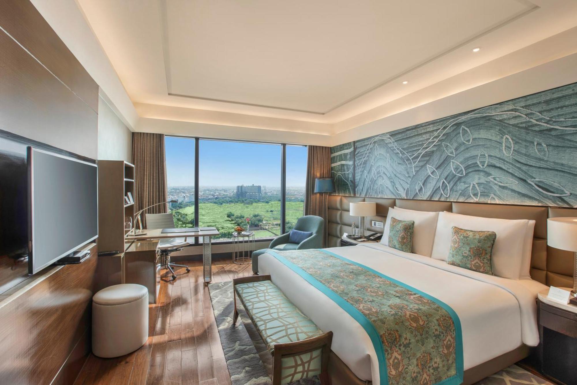 The Leela Ambience Convention Hotel Delhi Νέο Δελχί Εξωτερικό φωτογραφία