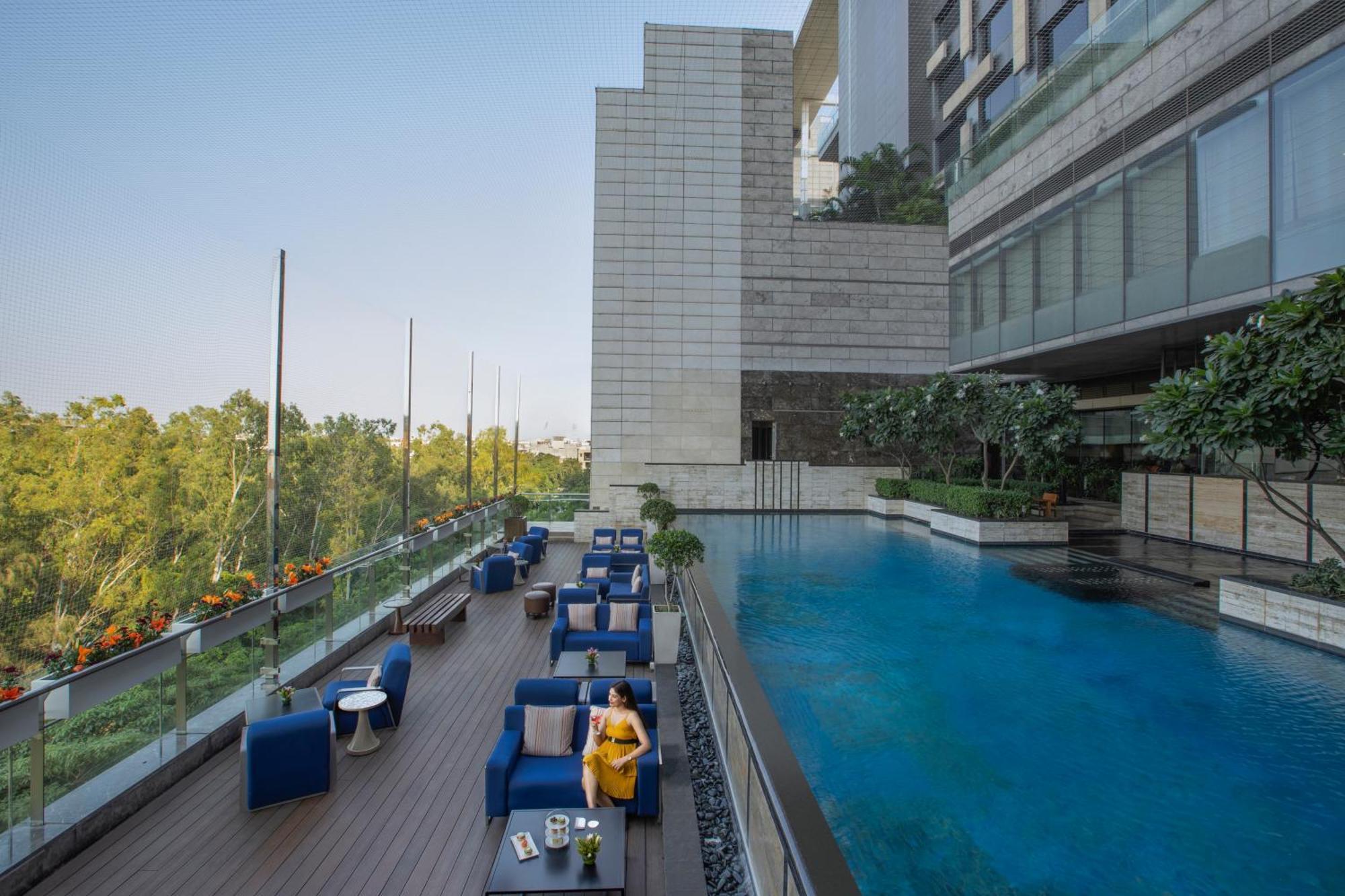 The Leela Ambience Convention Hotel Delhi Νέο Δελχί Εξωτερικό φωτογραφία The Park, New Delhi