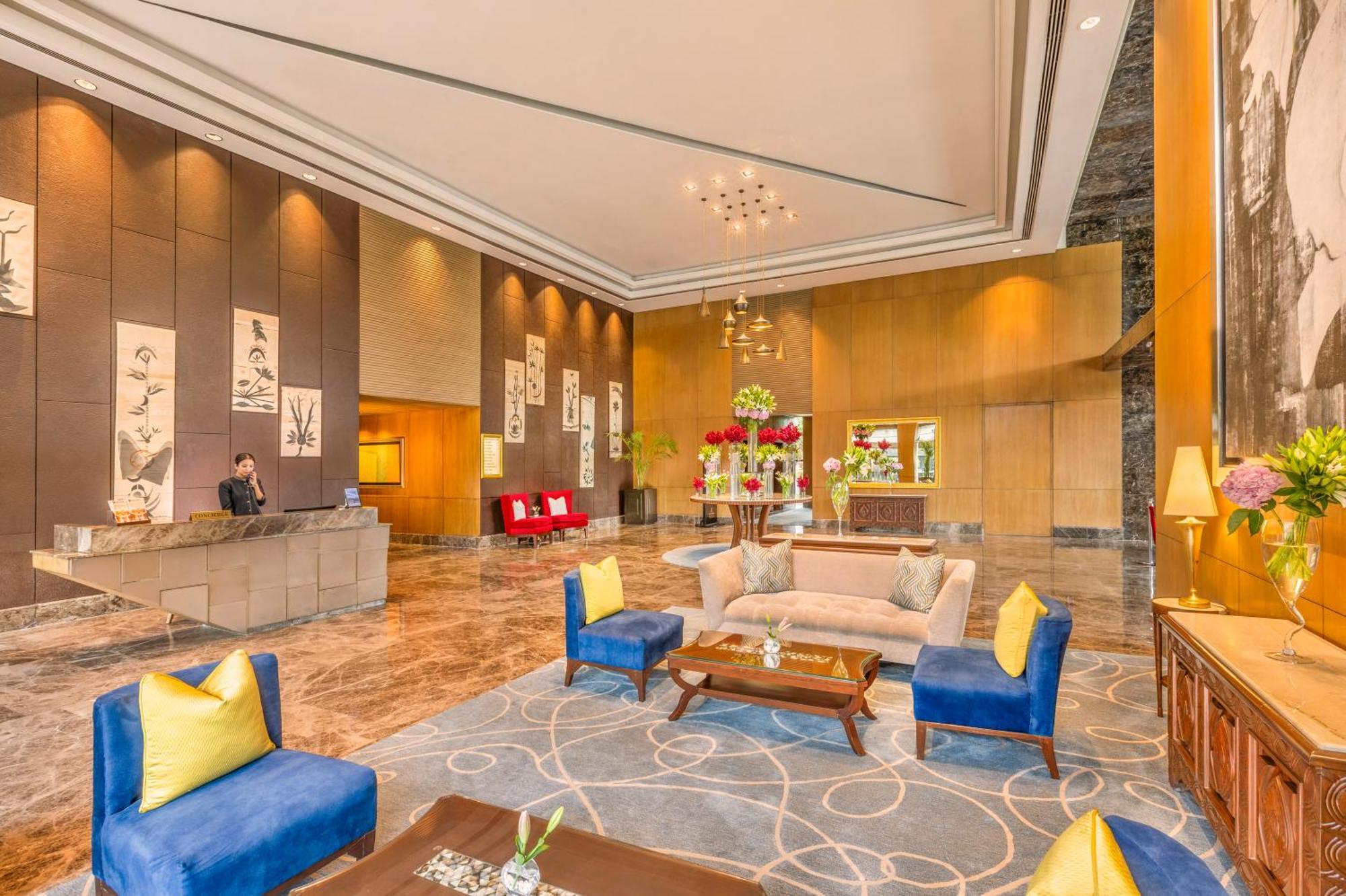 The Leela Ambience Convention Hotel Delhi Νέο Δελχί Εξωτερικό φωτογραφία Lobby